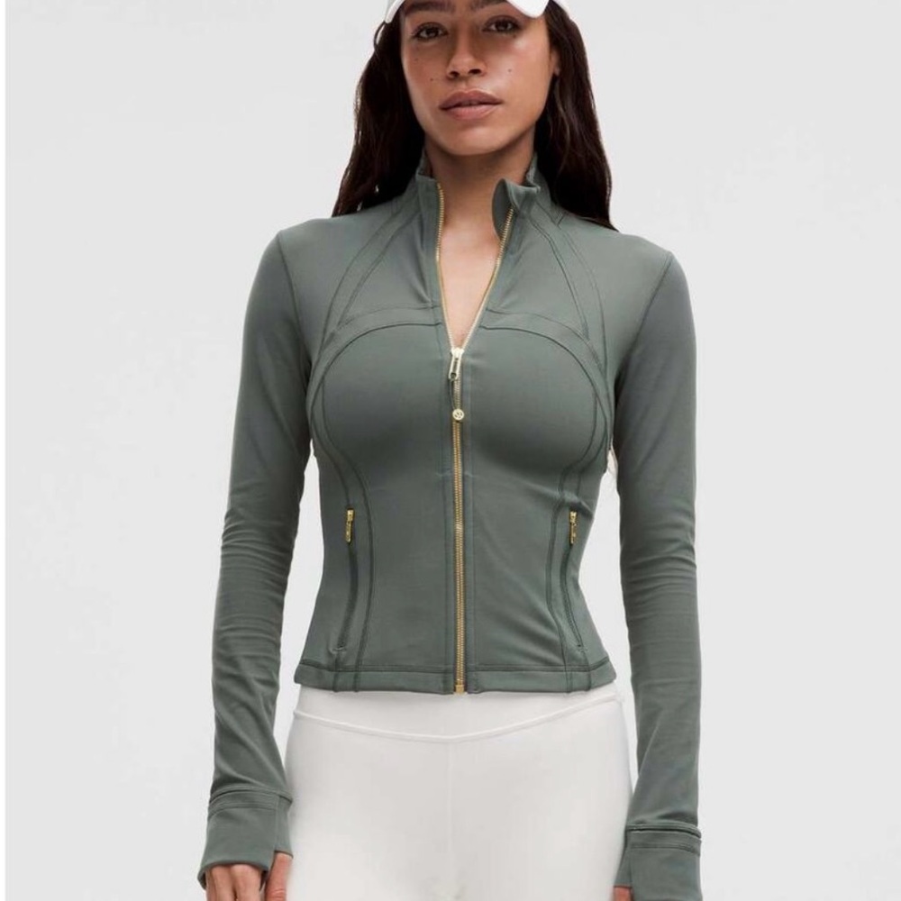 Lululemon Define Cropped Dark Forest/Gold